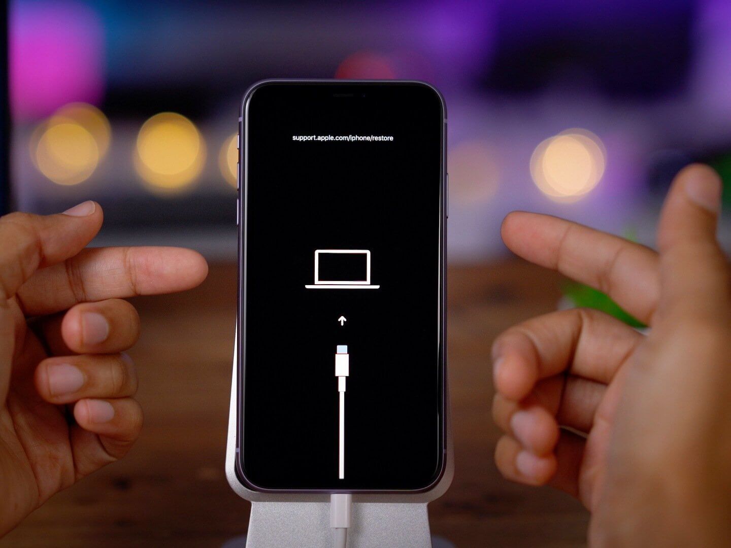 Экран восстановления iPhone (Recovery Mode)